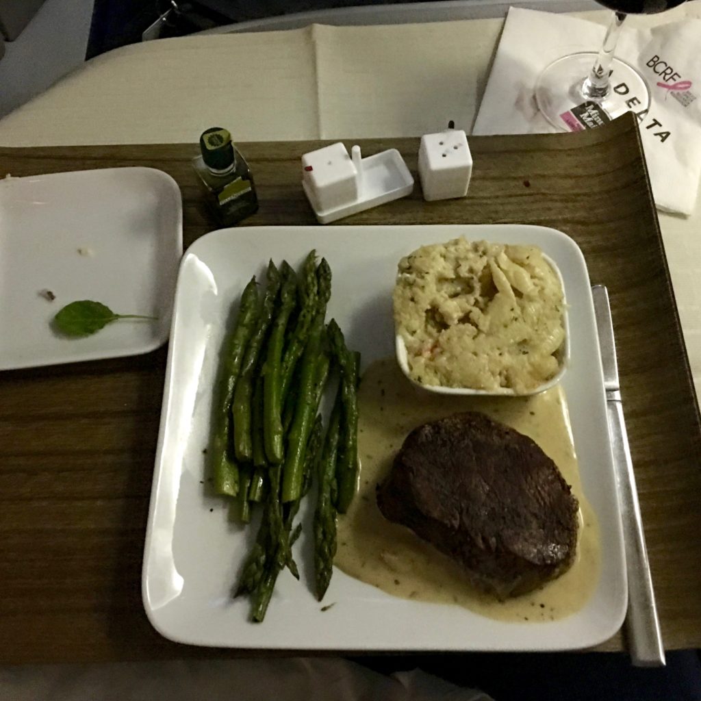delta one dinner service, delta one review, delta business class, delta one
