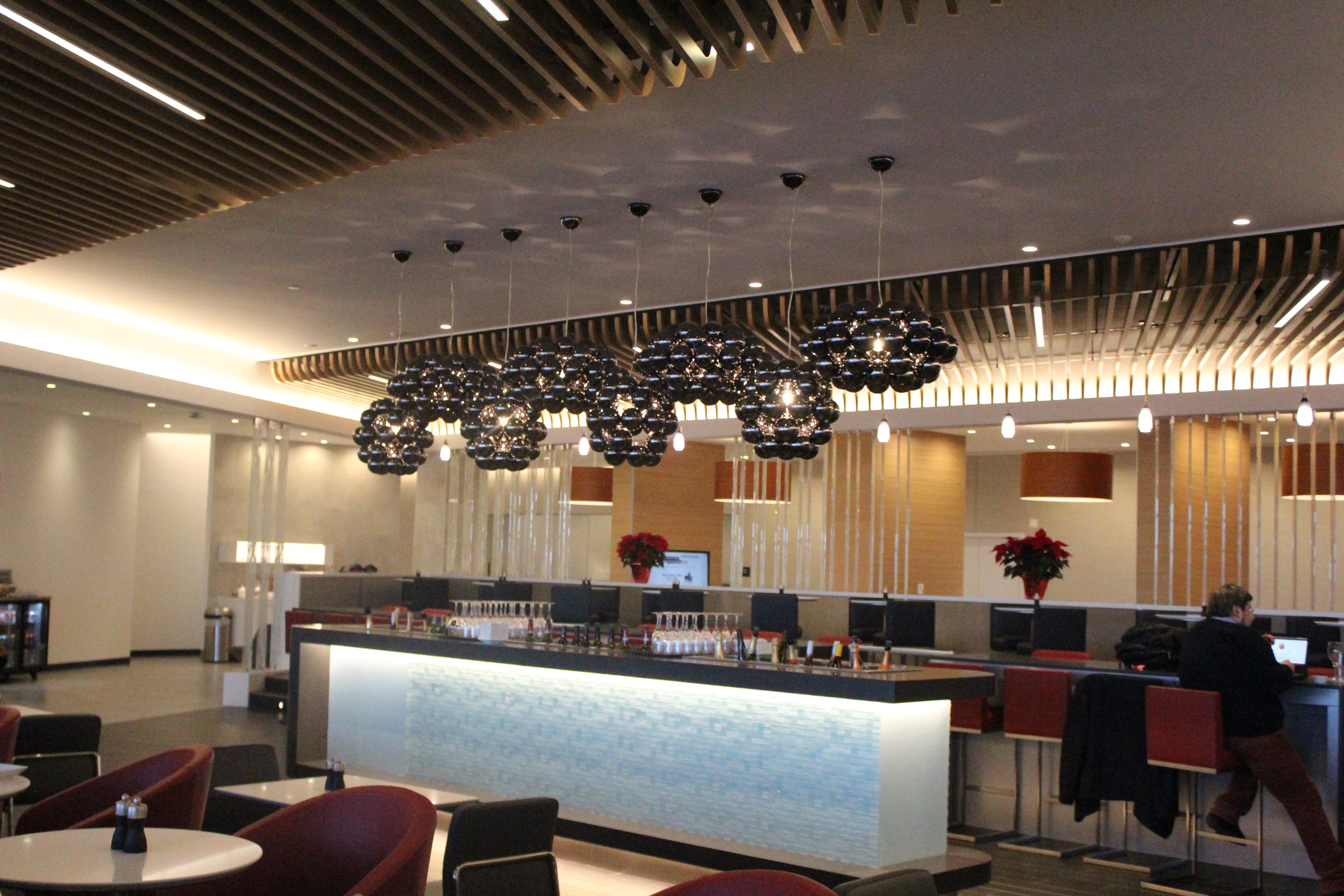 New American Airlines First Class Lounge at JFK center bar
