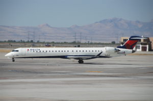 Delta Connection CRJ-900